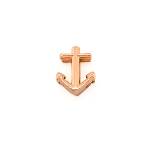 PARIS anchor (horgony) charm karkötő kiegészítő flexibilis karkötőhöz, a nyár sláger szimbóluma Színe: rózsaarany Anyaga: ötvözet Építs flexibilis karkötőt az általad választott charmokkal!