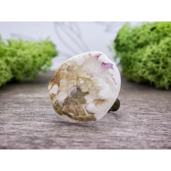 Vízisikló hagyatéka orchidea szirmokkal műgyanta gyűrű
