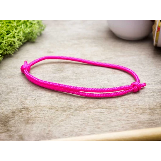 Fiatalság pink paracord karkötő