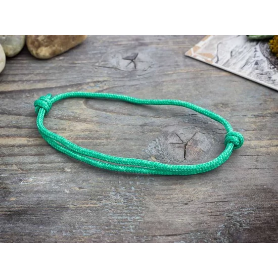 Újrakezdés zöld paracord karkötő