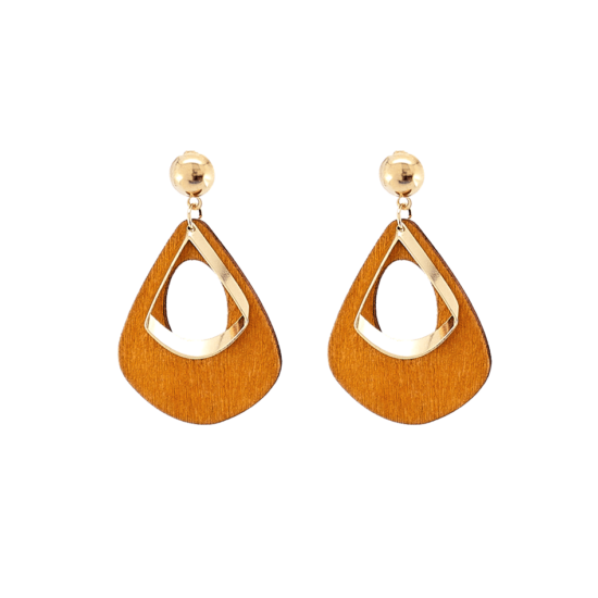 KÖLN női geometrikus fülbevaló geometrikus vízcsepp alakú, stekker zárral berakható fülbevaló. Az esőerdő fatörzseinek színét idéző fa alapanyagú fülbevaló. Hossza: 5.5 cm Színe: arany, szilfabarna Anyaga: ötvözet, fa