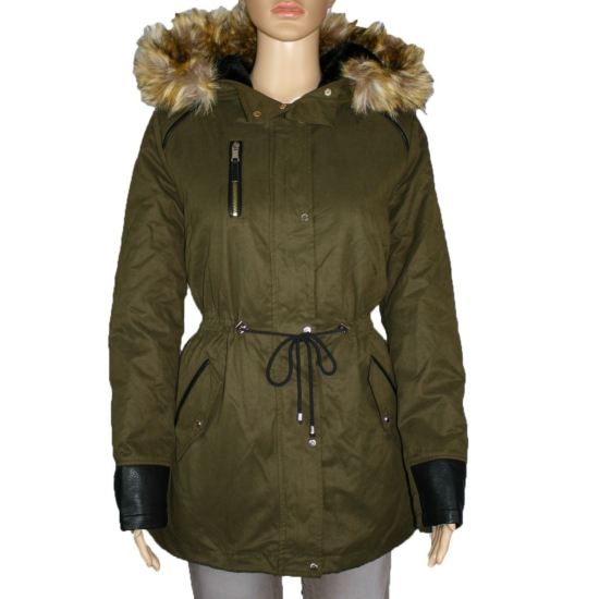 STRADIVARIUS női téli kabát/parka, military zöld színvilággal, 8015/214/540 modell