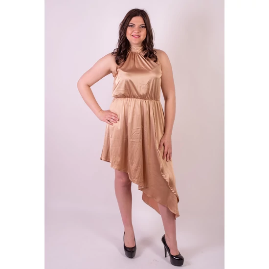 SISTERS POINT női elegáns ruha, kellemes teve színvilággal, NALDO-DR modell