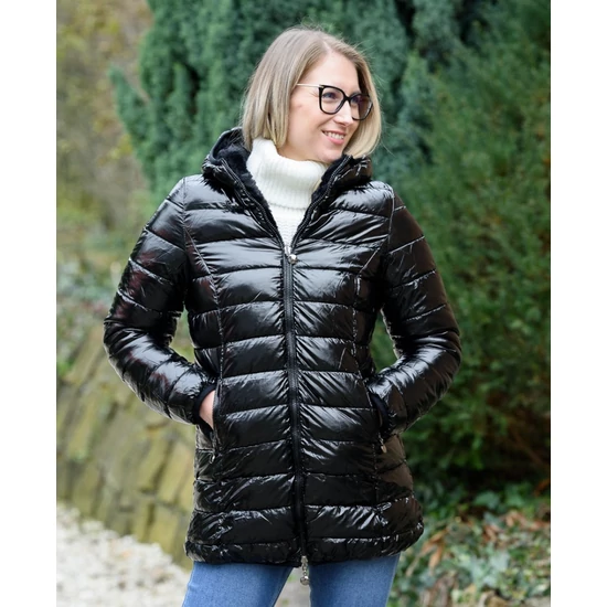 Kifordítható fekete kabát (S-XXL)