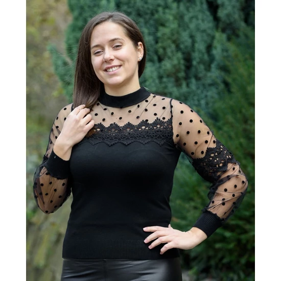 Tüll ujjú felül tüllös kötött fekete felső (S/M-L/XL)