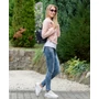 Kép 7/7 - Kerek galléros rózsaszín velúrkabát (M-XL)
