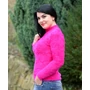 Kép 2/2 - Szőrmés gyöngyös pink pulóver (M/L-XL/XXL)